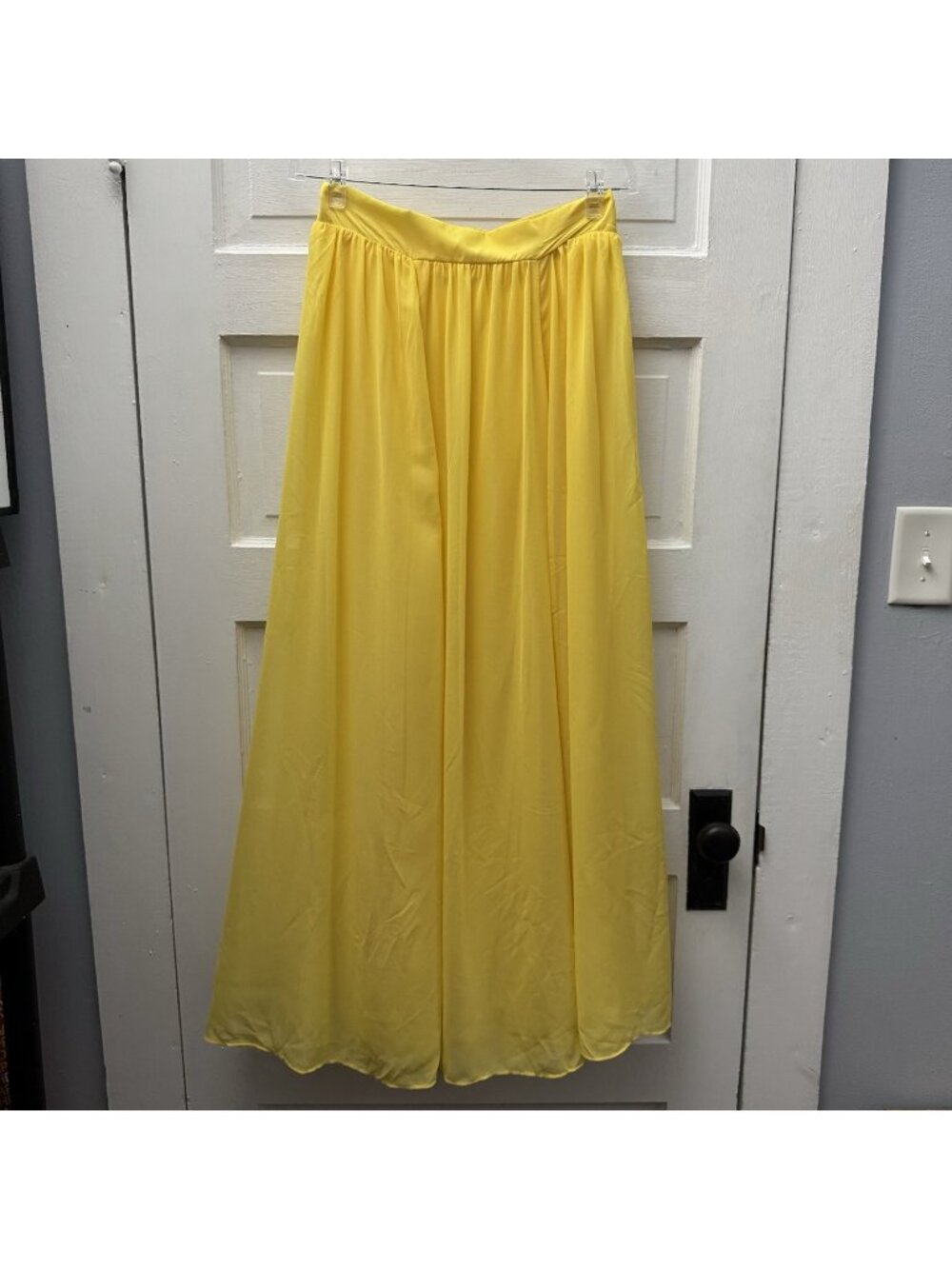 New York & Company Stretch Yellow Maxi Skirt Medium Front Slit Flowy Pull On